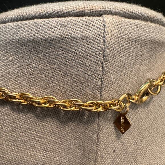 Locket by Sarah Coventry Vintage Goldtone Chain on Pendant With Hang Tag - Picture 4 of 8